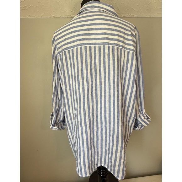 Nicole Miller Large Blue White Striped Linen 3/4 Sleeve Button Down - Picture 4 of 7